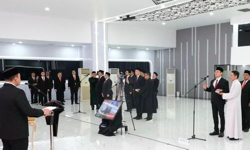 Meritokrasi yang Gagal di Suatu Majelis