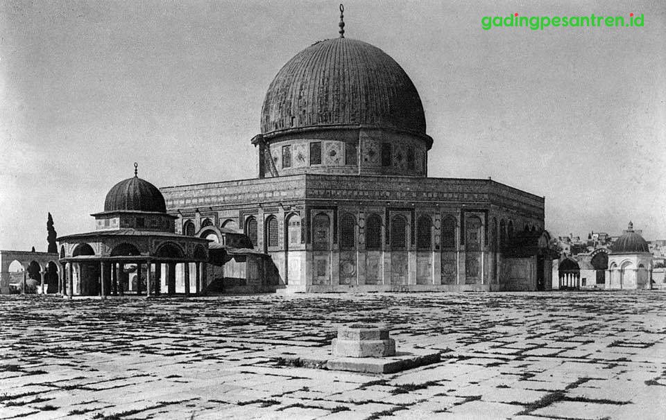 27 Rajab, al-Quds, Khalifah Umar, dan Shalahuddin